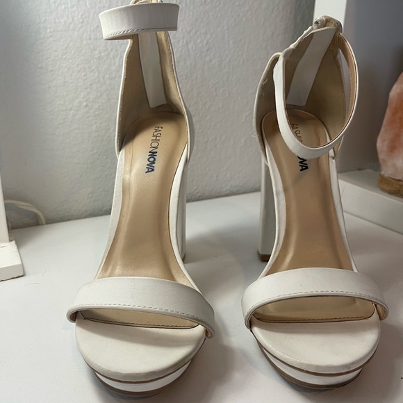 Fashion Nova Heels - Picture 2 of 4